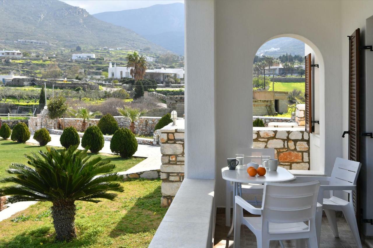 Villa Trifylia Páros Exterior foto